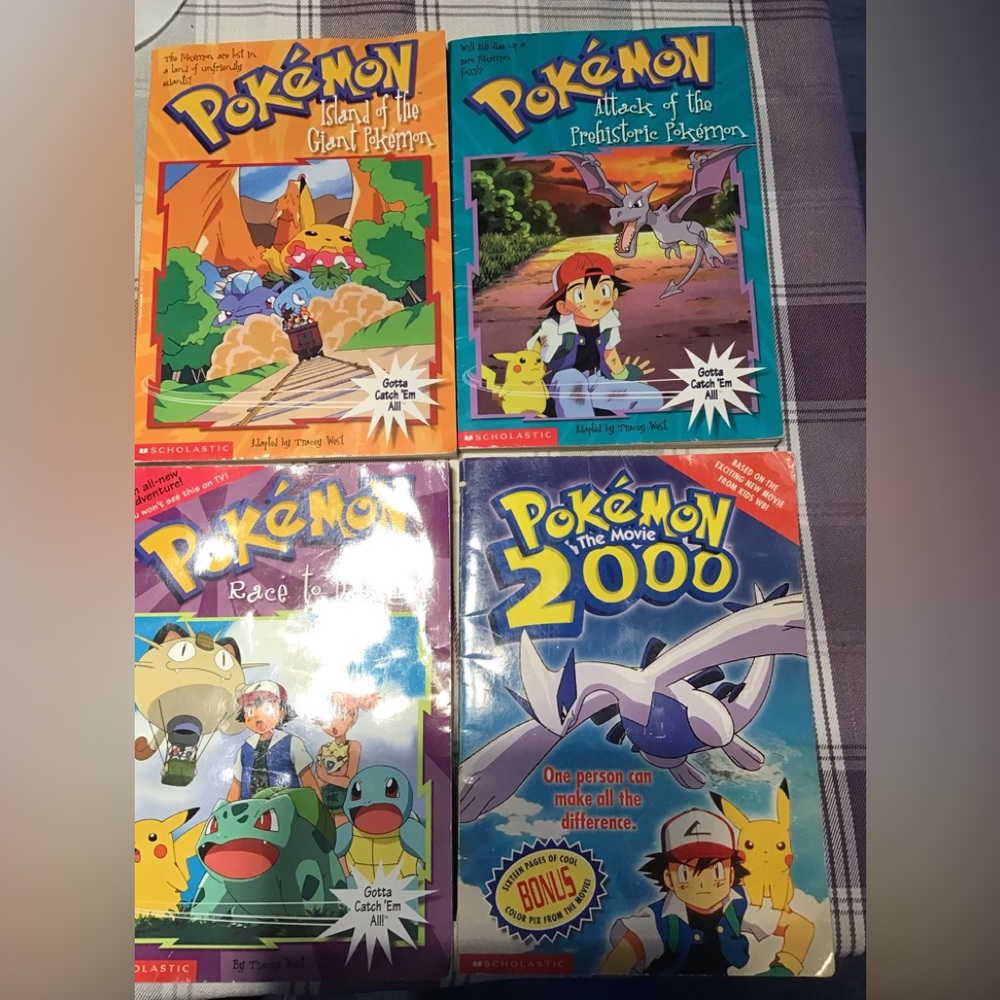 4 Scholastic Vintage Pokémon books